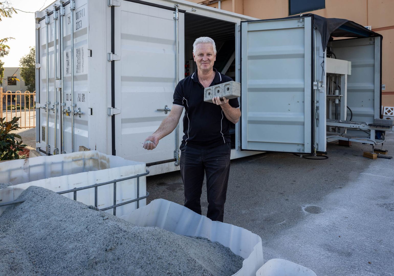 Rubble to recovery: Turning warzone waste into usable construction material