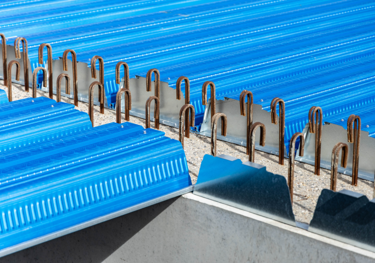 Fielders SlimDek 210® supported on precast concrete beams, demonstrating the system’s versatility and compatibility with different structural framing solutions. Image: Fielders