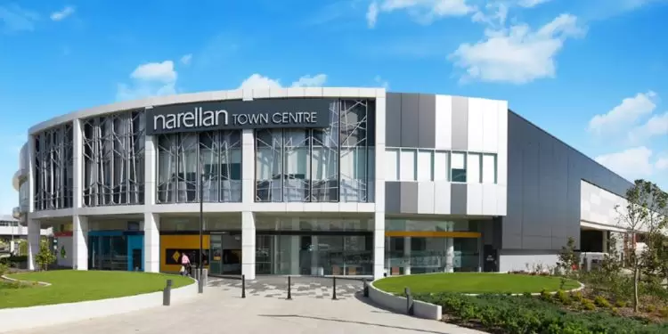 Narellan Town Centre in NSW features Bondor Metecno's insulated sandwich panel 'MetecnoInspire'.