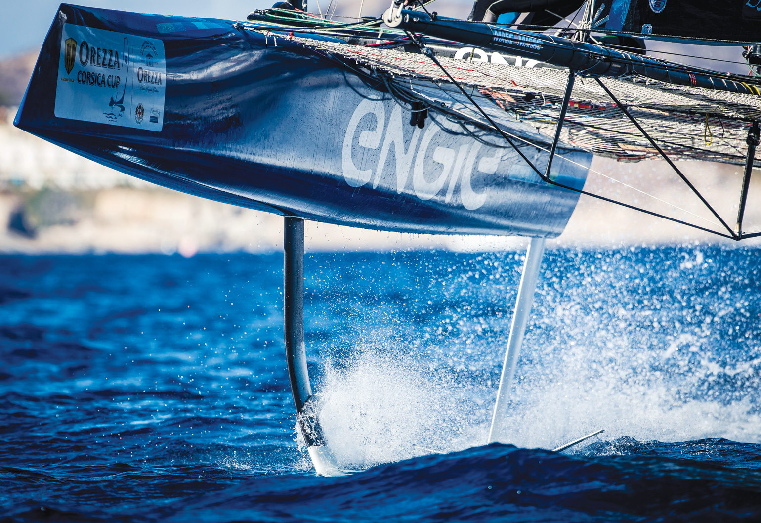 fastest foiling sailboat