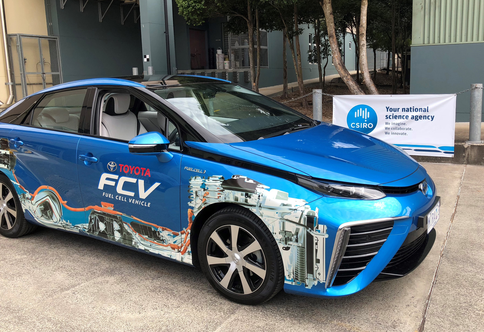 hydrogen fuel cell cars