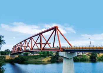 Truss bridge over the Nepean River