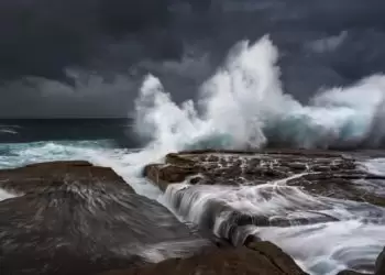 Stronger waves and winds pose rising threat to coastal infrastructure