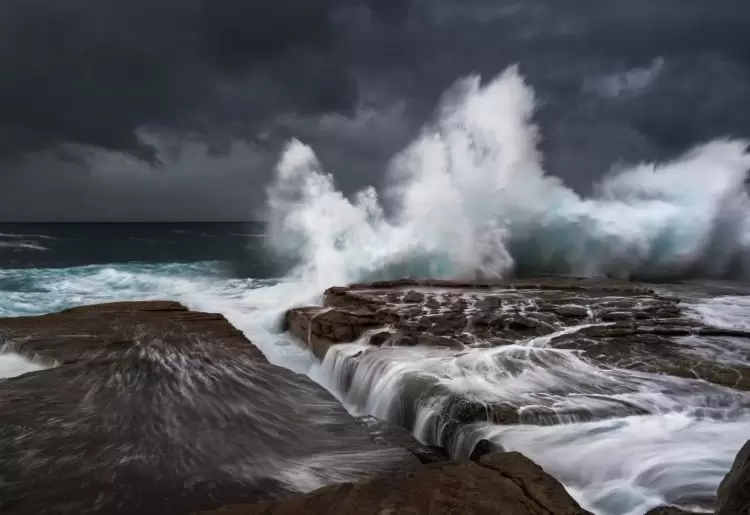 Stronger waves and winds pose rising threat to coastal infrastructure