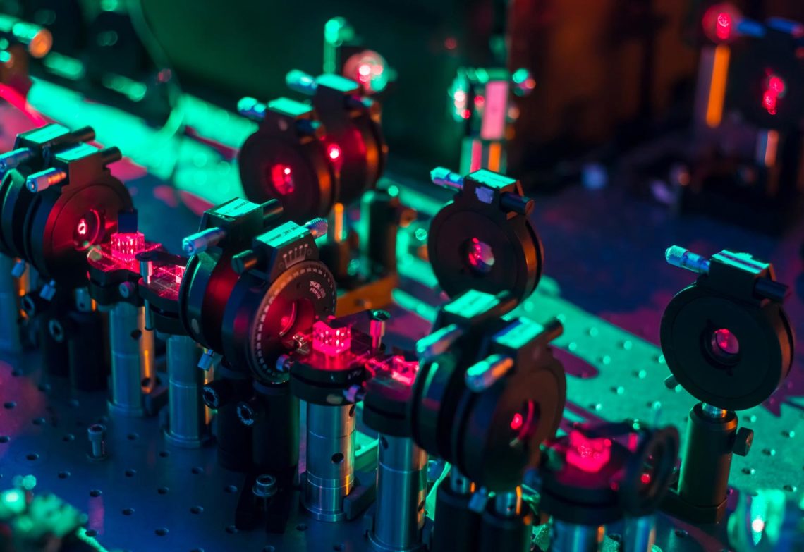 quantum computing device