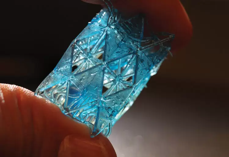 US engineers created a 3D-printed polymer modelled on human bone structures. (Image: Pablo Zavattieri/Purdue University)
