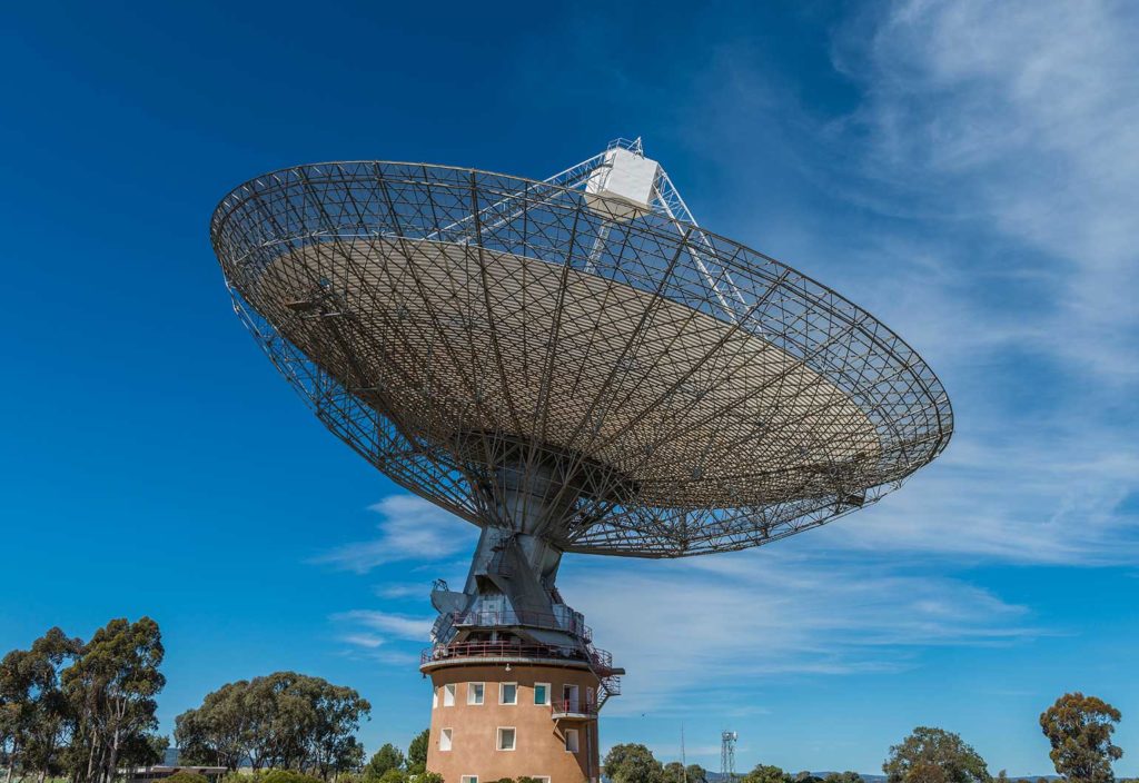 The CSIRO Parkes Observatory has been awarded National Heritage status.