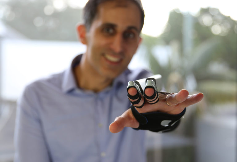 Australiandesigned bionic glove aims to give autonomy to paralysis