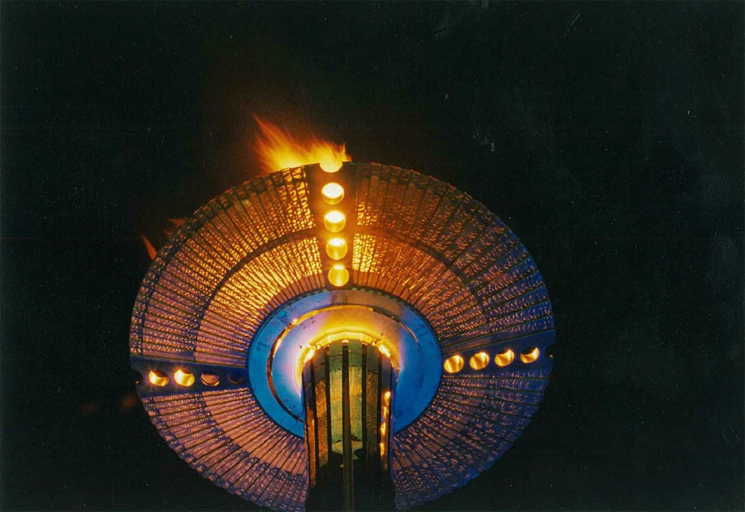 How this engineer helped bring the Sydney Olympic cauldron to life ...