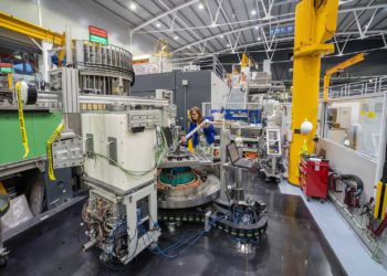 How this engineer is building a bridge between science and industry