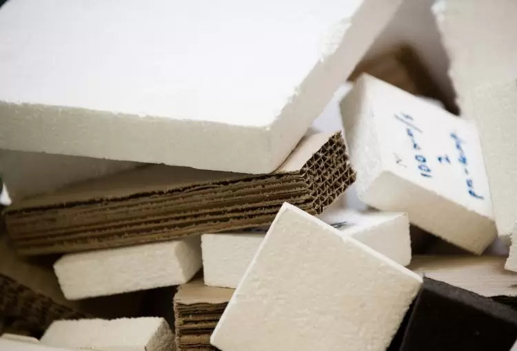 VU researchers tackle the global packaging problem