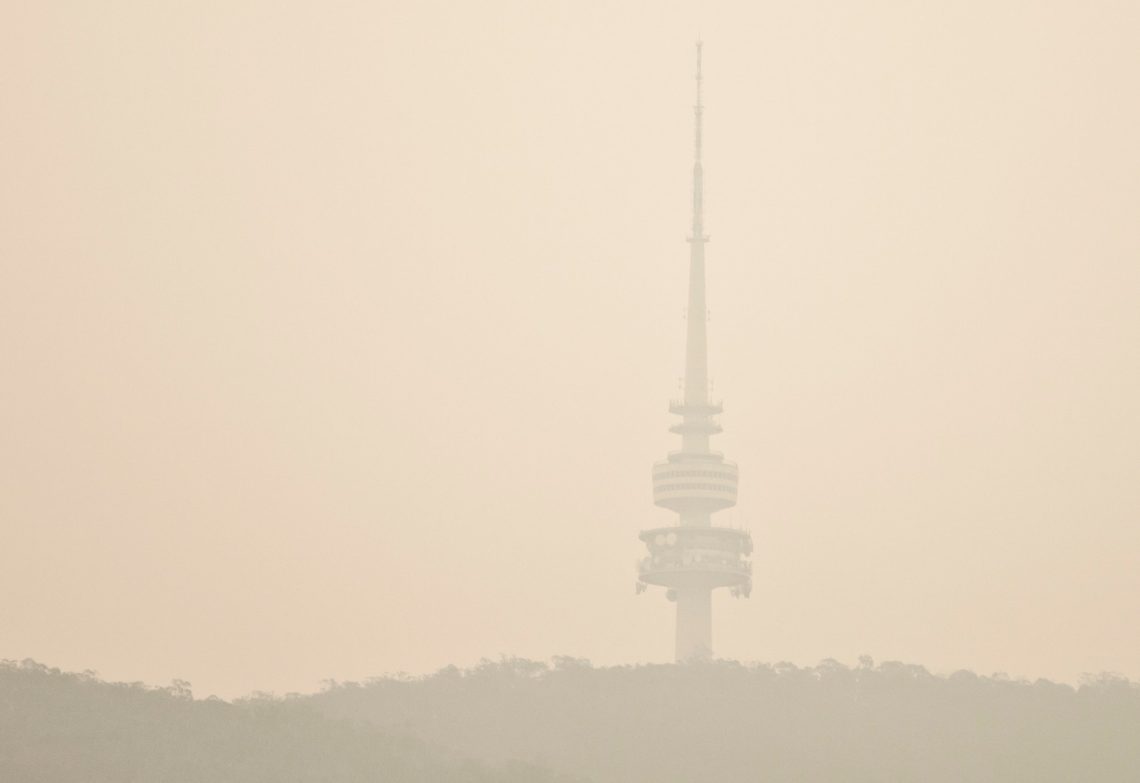 How phone signals could keep Aussies safe from bushfire smoke