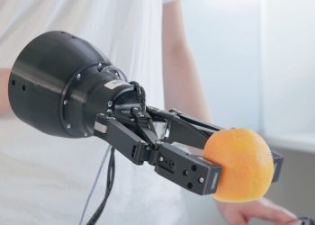 This company wants to make robots less clumsy