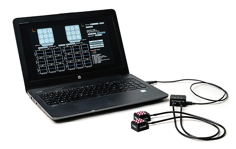 Development kit consists of up to two PapillArray tactile sensors and a communications hub.