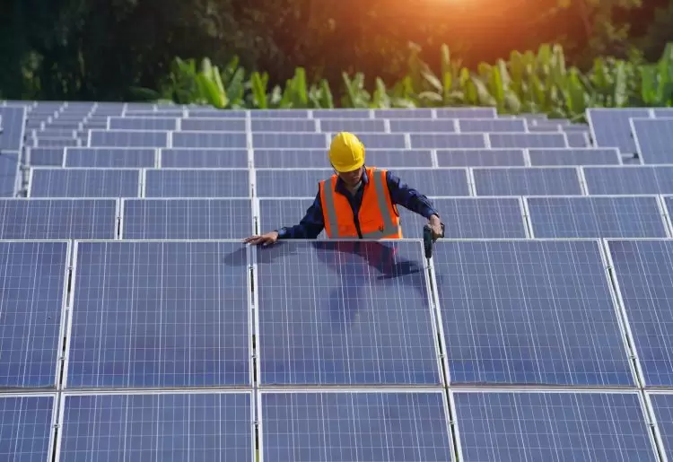 The (near) future of energy storage