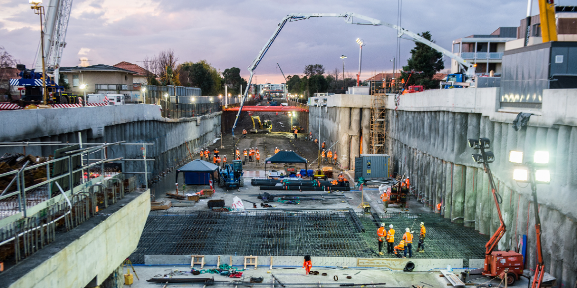 World’s lightest structural support for temporary works