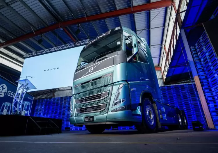 Heavyweight challenges: Battery electric Volvo trucks to be produced in Australia from 2027