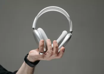 10 more podcasts that should be on every engineer’s playlist