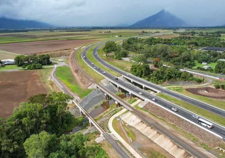 Infographic: Behind the scenes of the Bruce Highway upgrade project