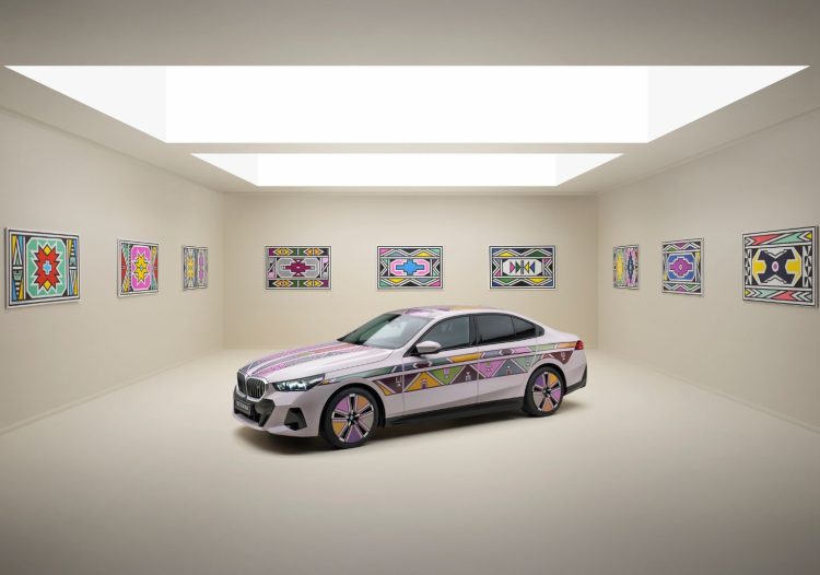 Here’s how an Australian engineer designed a car that can change its colour