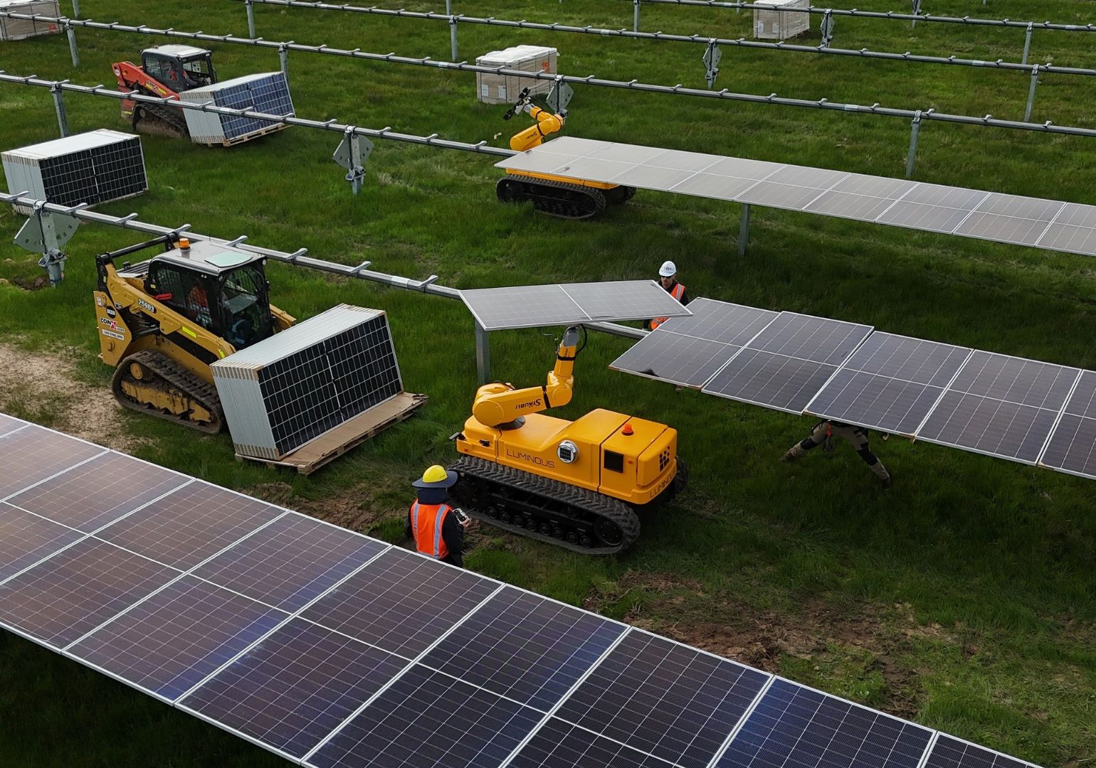 Installation takes place at Goorambat Solar Farm. Image: Luminous
