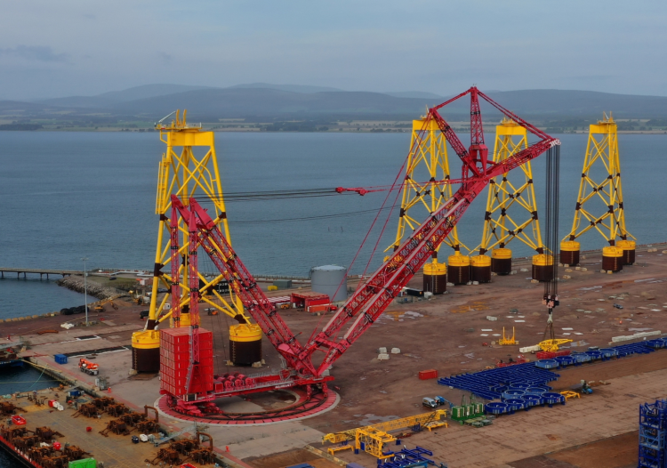Infographic: How crane designs have changed over time